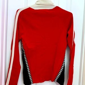 Turtle neck sweater